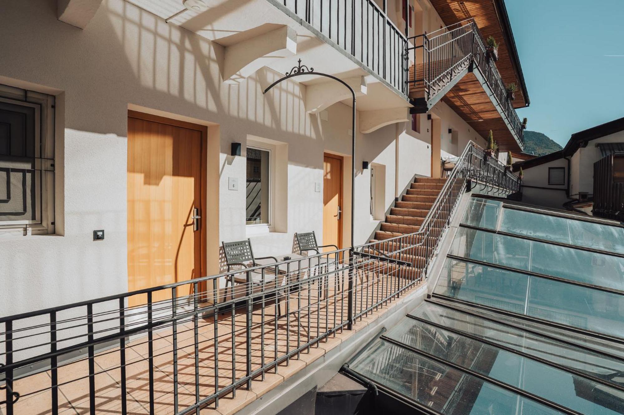 Feichter Hotel & Bistro Bolzano Room photo